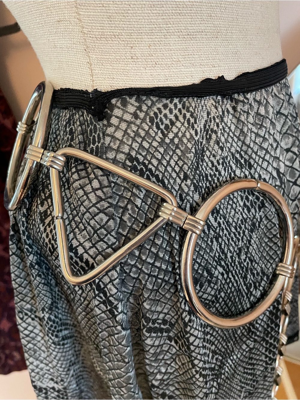 Vintage Silver Linked Circle Waist Chain Belt - Picture 2 of 4